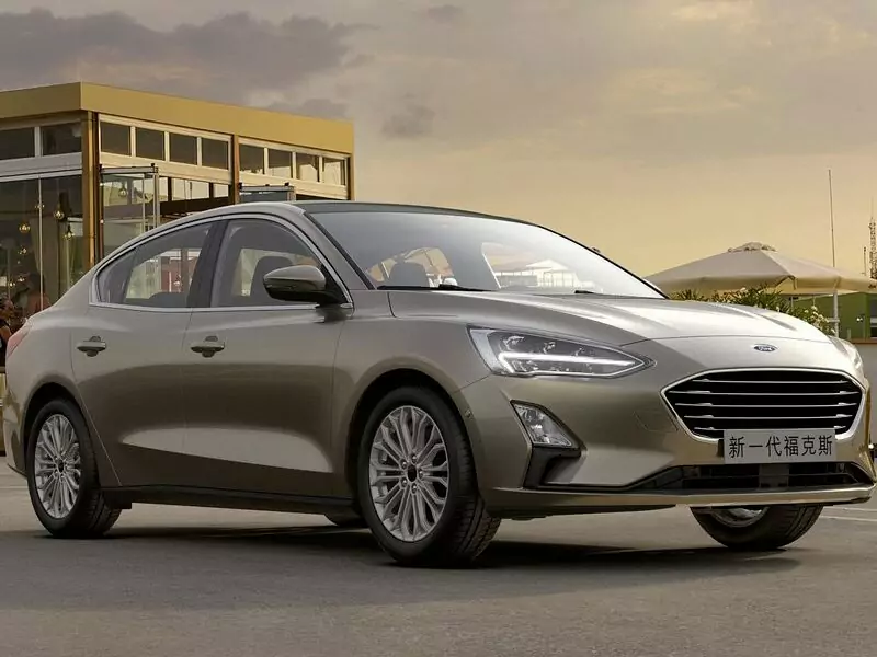 فورد فوكس سيدان